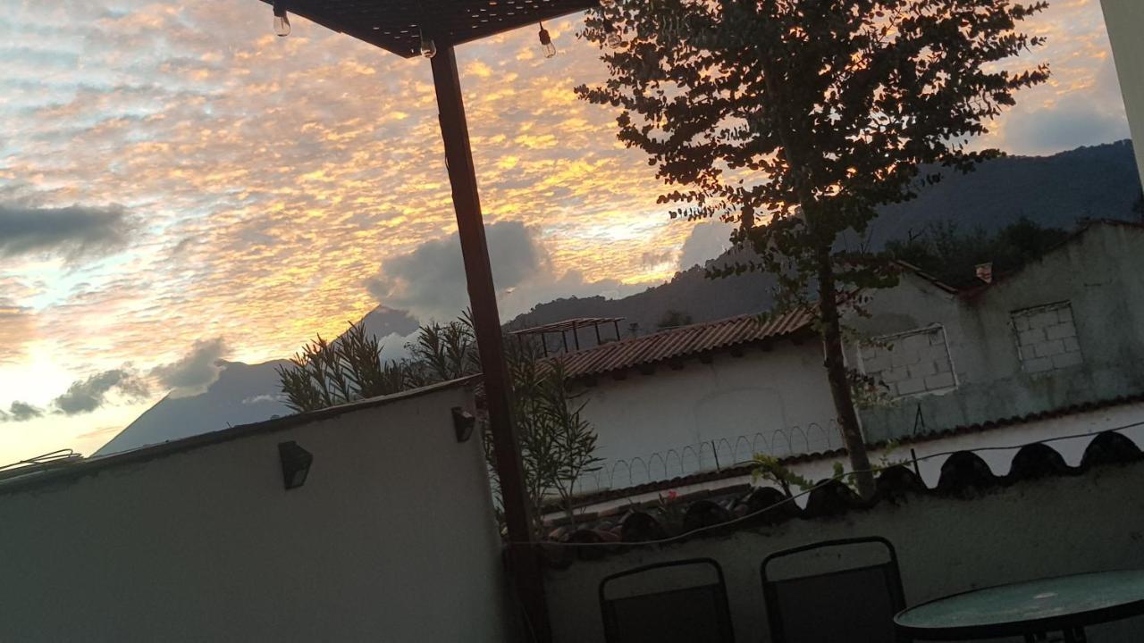 Hotel San Judas Tadeo Garden Antigua Εξωτερικό φωτογραφία