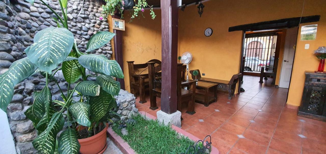 Hotel San Judas Tadeo Garden Antigua Εξωτερικό φωτογραφία